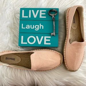 🔥NWOB Soludos Pink “all you need is ❤️” Espadrilles Size 7